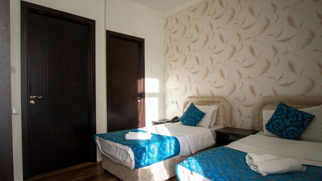 Aia Hotel Tiflis Exterior foto