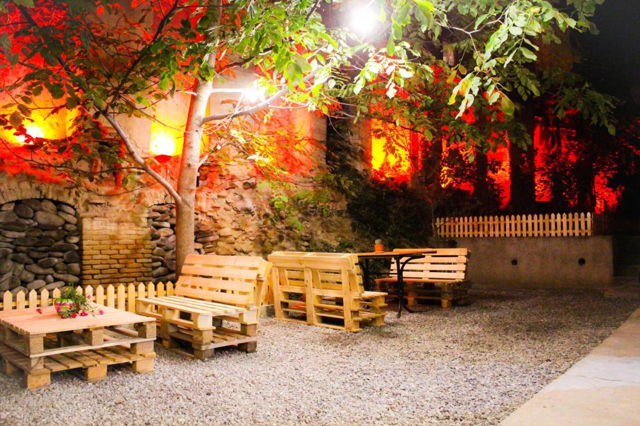 Aia Hotel Tiflis Exterior foto