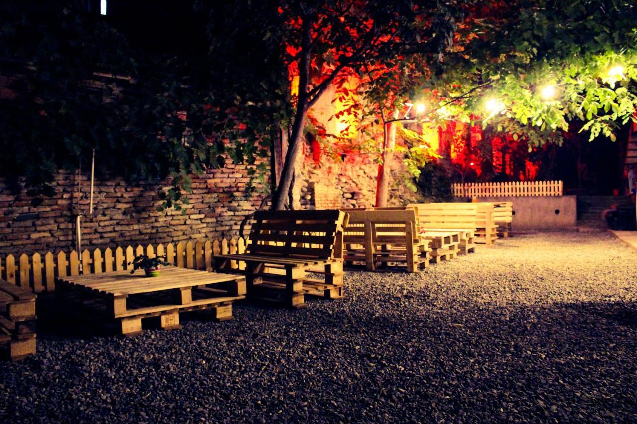 Aia Hotel Tiflis Exterior foto