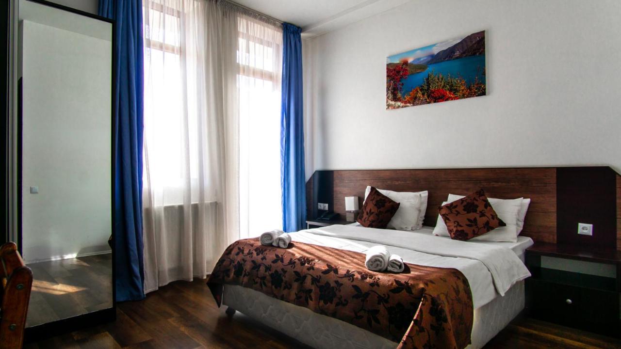 Aia Hotel Tiflis Exterior foto