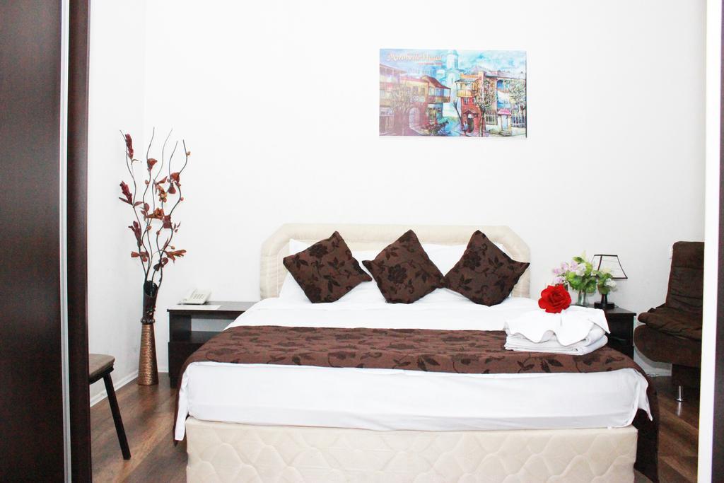 Aia Hotel Tiflis Exterior foto