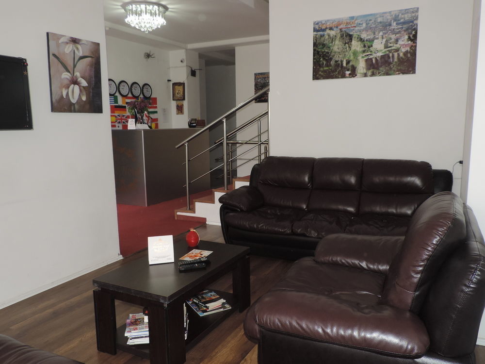 Aia Hotel Tiflis Exterior foto