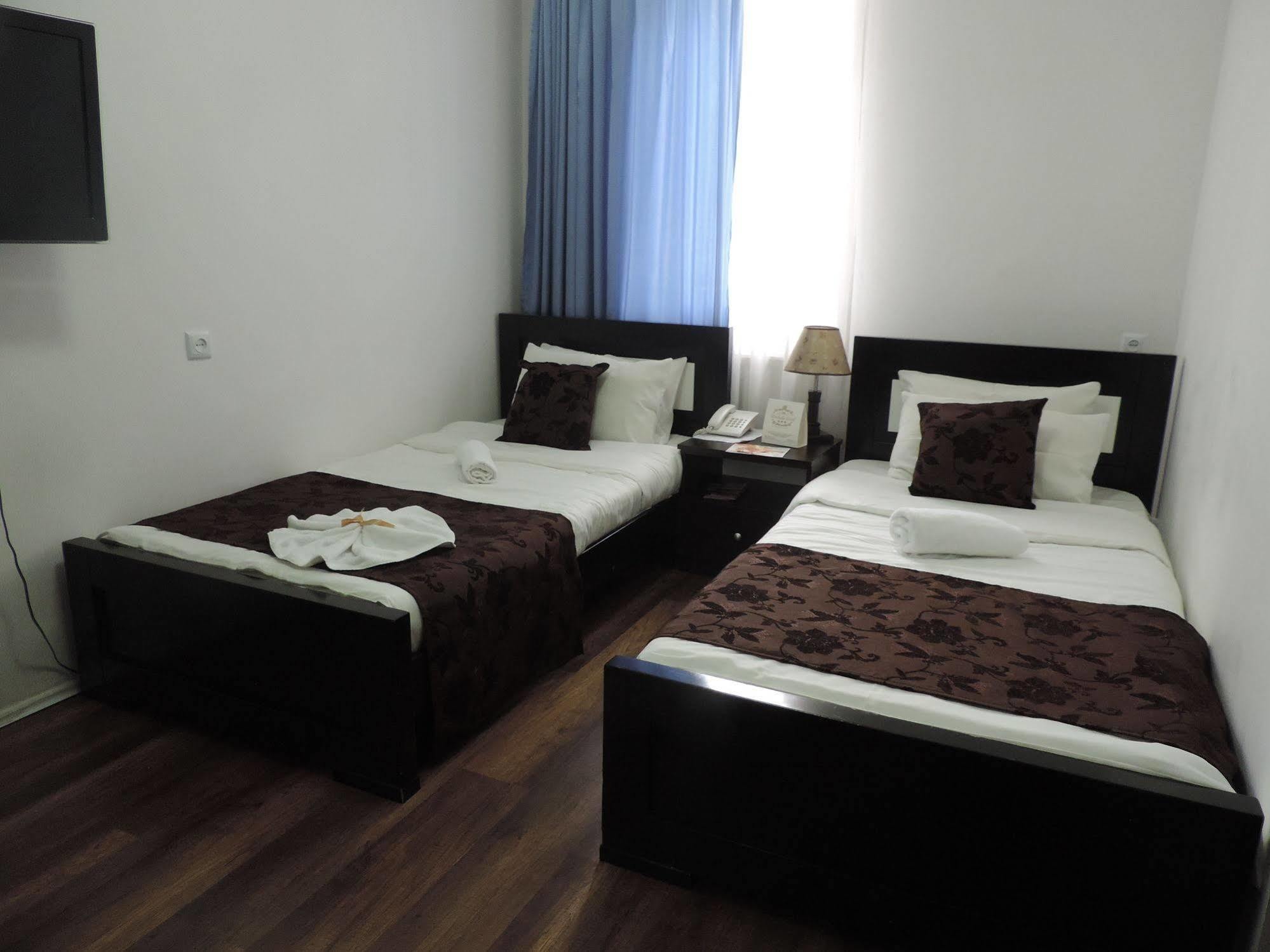 Aia Hotel Tiflis Exterior foto